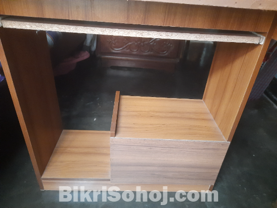 Computer table partex er